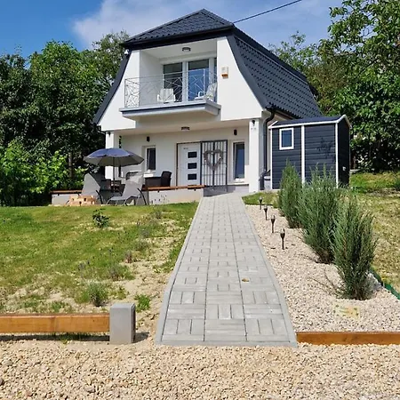 Varta-lak Panorama Preshaz Vendeghaz Ferienhaus