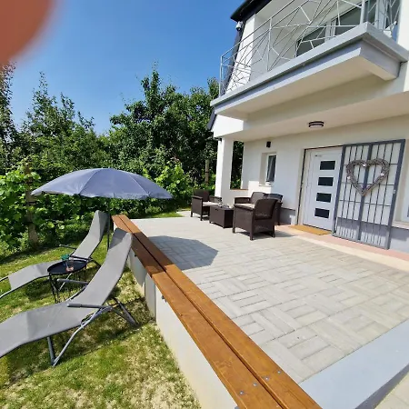 Ferienhaus Varta-lak Panorama Preshaz Vendeghaz *