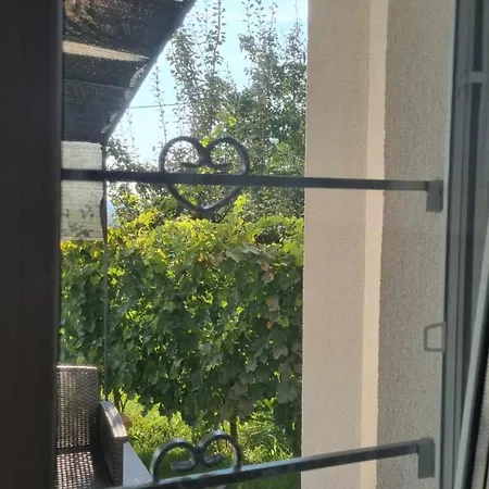Ferienhaus Varta-lak Panorama Preshaz Vendeghaz *