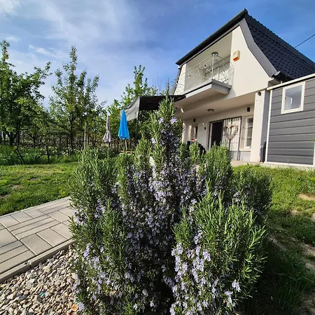 Holiday home Varta-lak Panorama Preshaz Vendeghaz